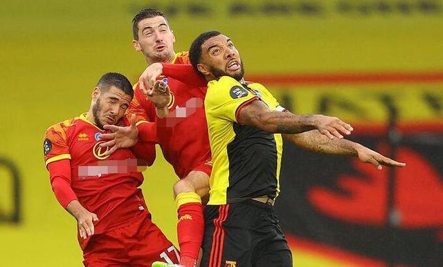 科森扎保级生死战全队众志成城拿下关键分